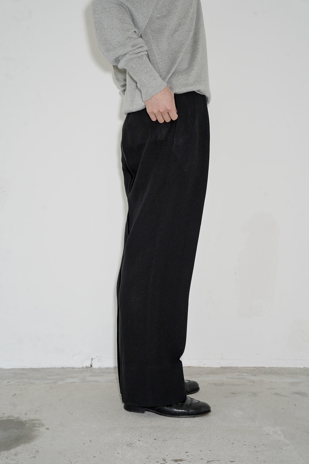 MAATEE&SONS "jeffry" [BLACK LINEN]