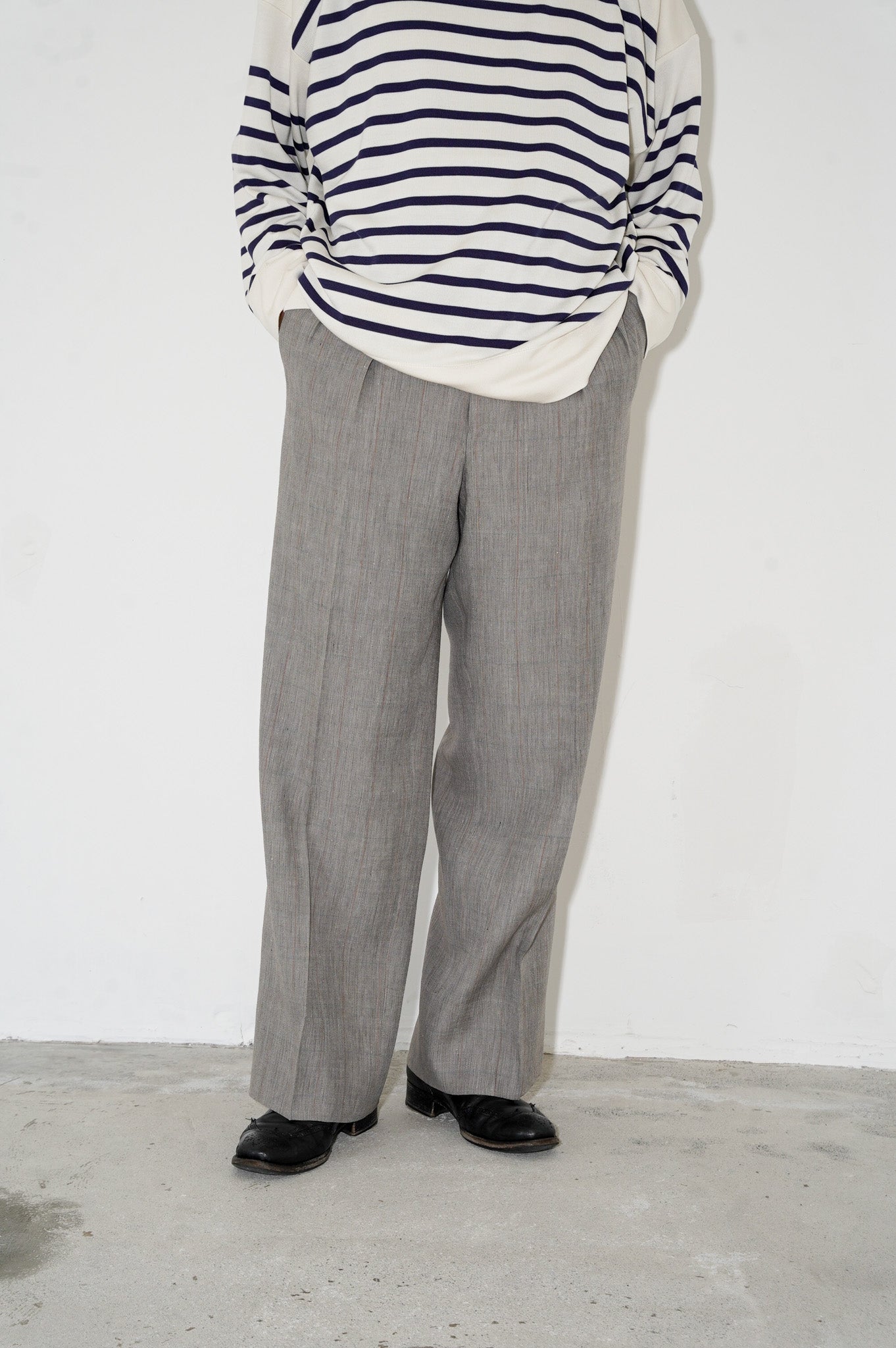 MAATEE&SONS "jeffery" [GREIGE PANE]