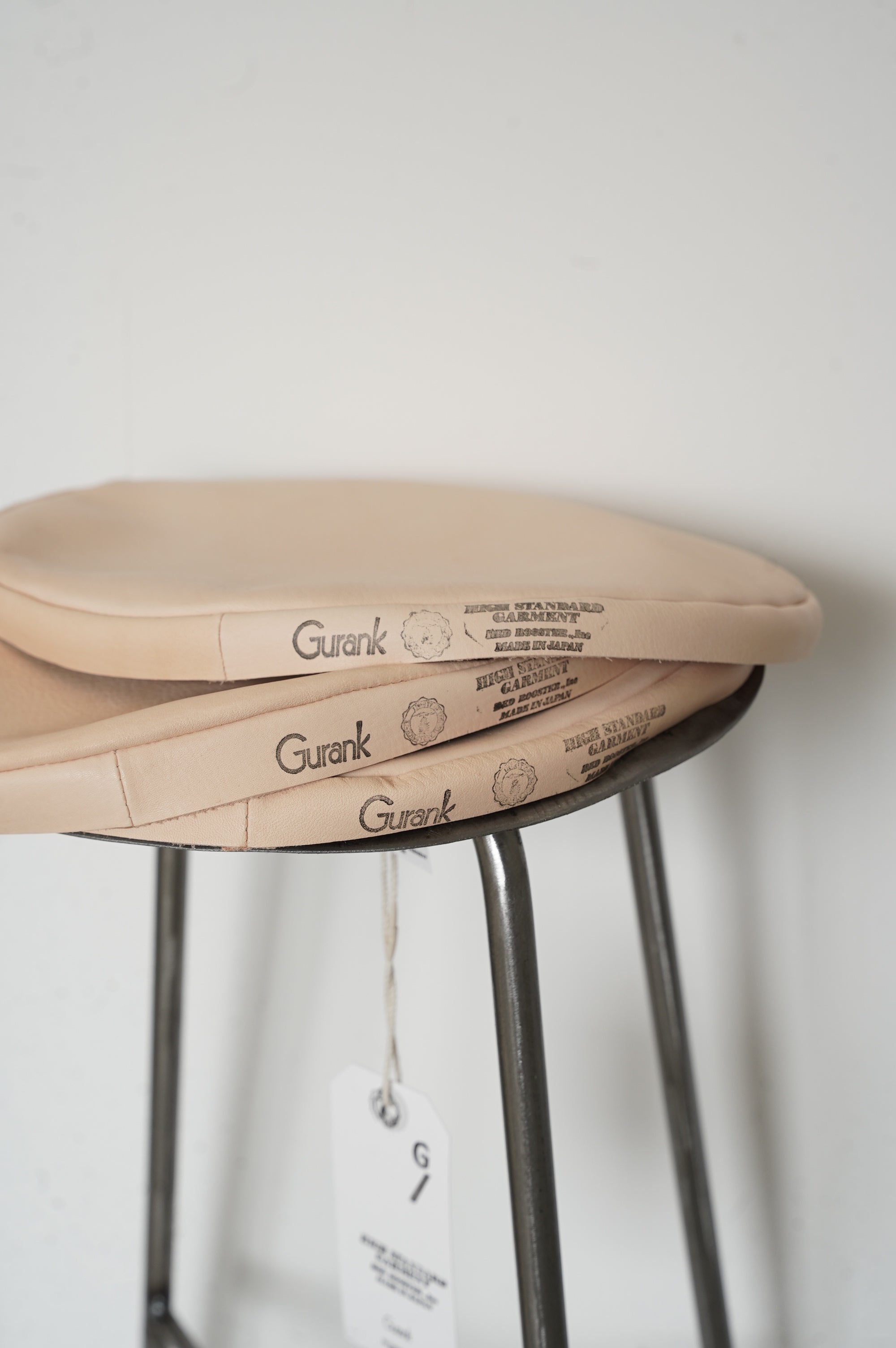 Gurank "Iron Stool with Cow Leather Stool Cover"