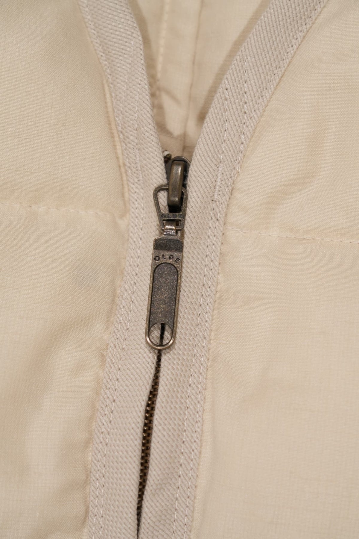 YE OLDE AND NEWMAN -RANDONNEUR- "DOWN VEST" [SAND BEIGE]