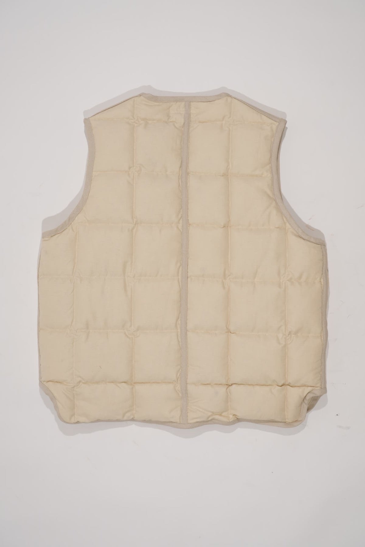 YE OLDE AND NEWMAN -RANDONNEUR- "DOWN VEST" [SAND BEIGE]