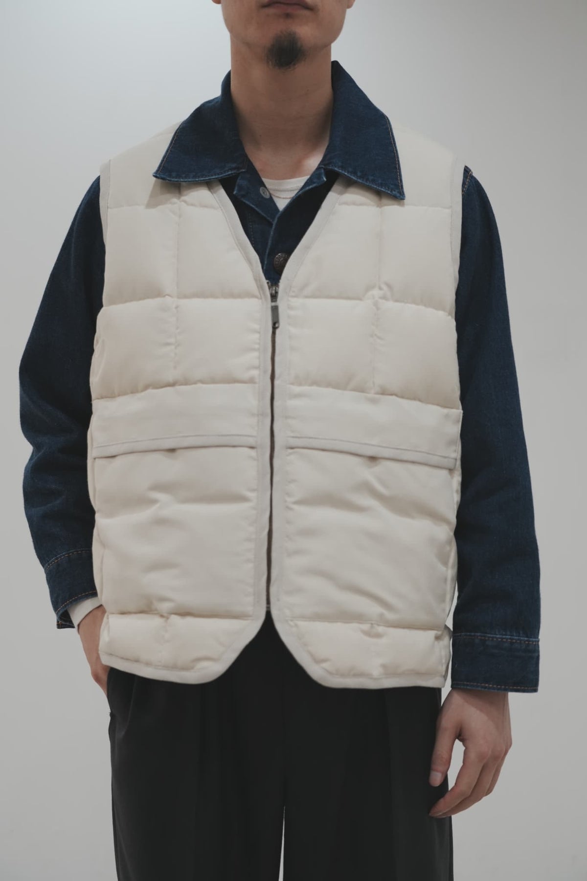 YE OLDE AND NEWMAN -RANDONNEUR- "DOWN VEST" [SAND BEIGE]