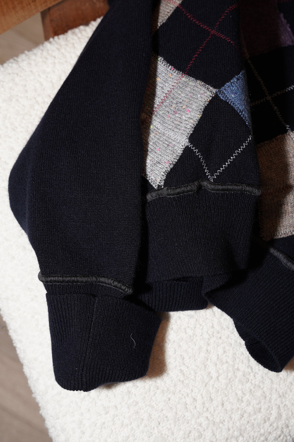 MAATEE&SONS "CASHMERE PATCH ARGAILE SWEATER" [NAVY]