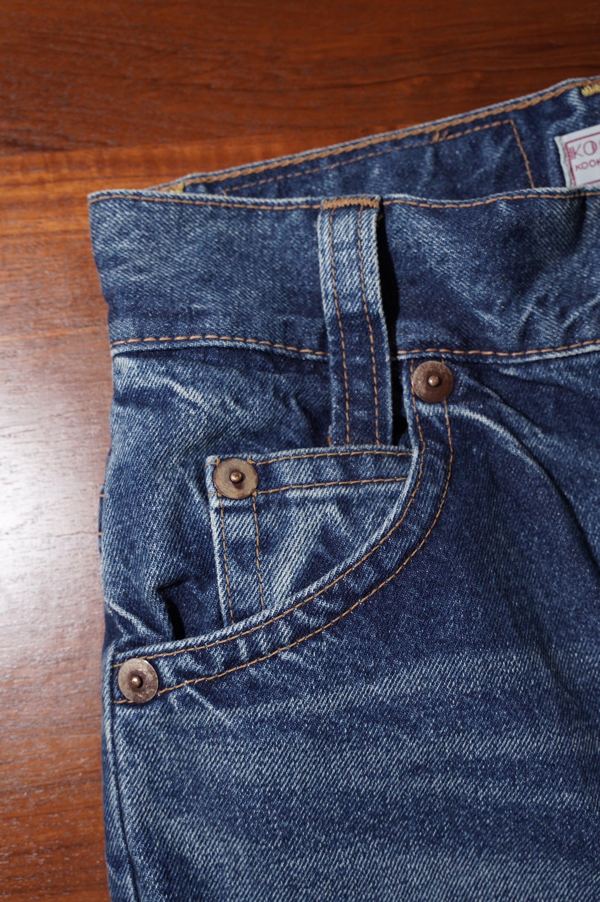 KOOKY ZOO "SLIM DENIM PANTS" [WASHED BLUE]