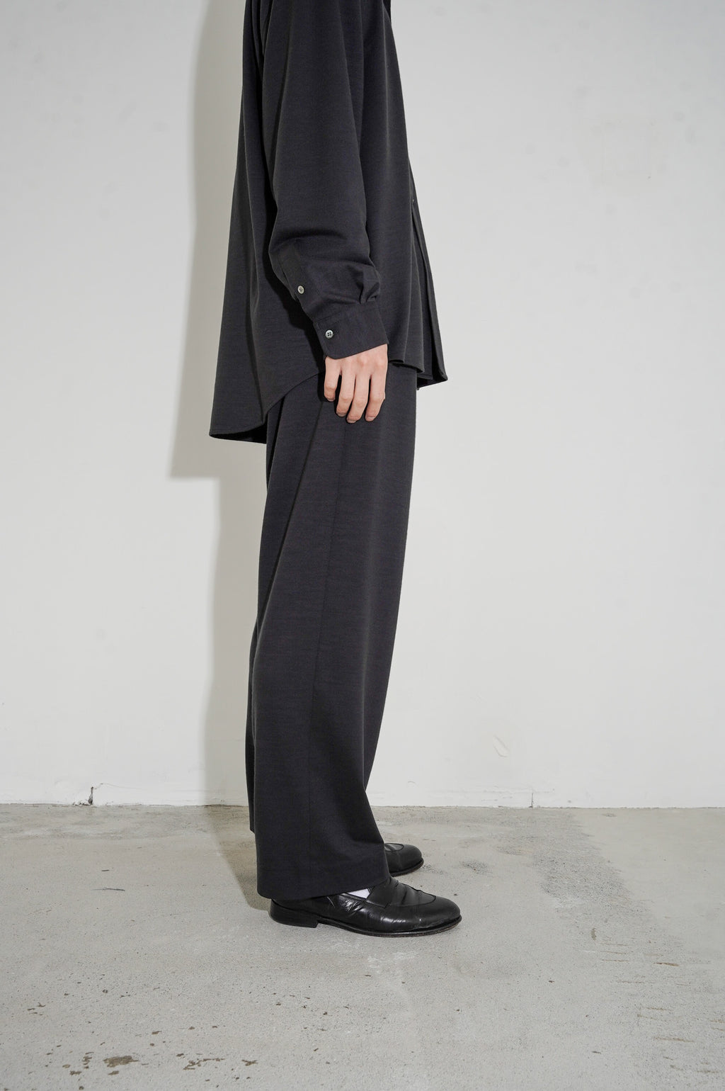 KANEMASA PHIL. "36G cashmere easy pants [Goose Grey]