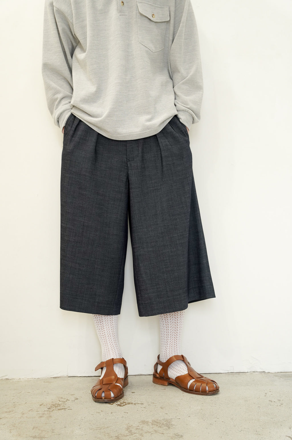 m's braque "CROPPED TUCKED BAGGY PANTS" [NAVY]