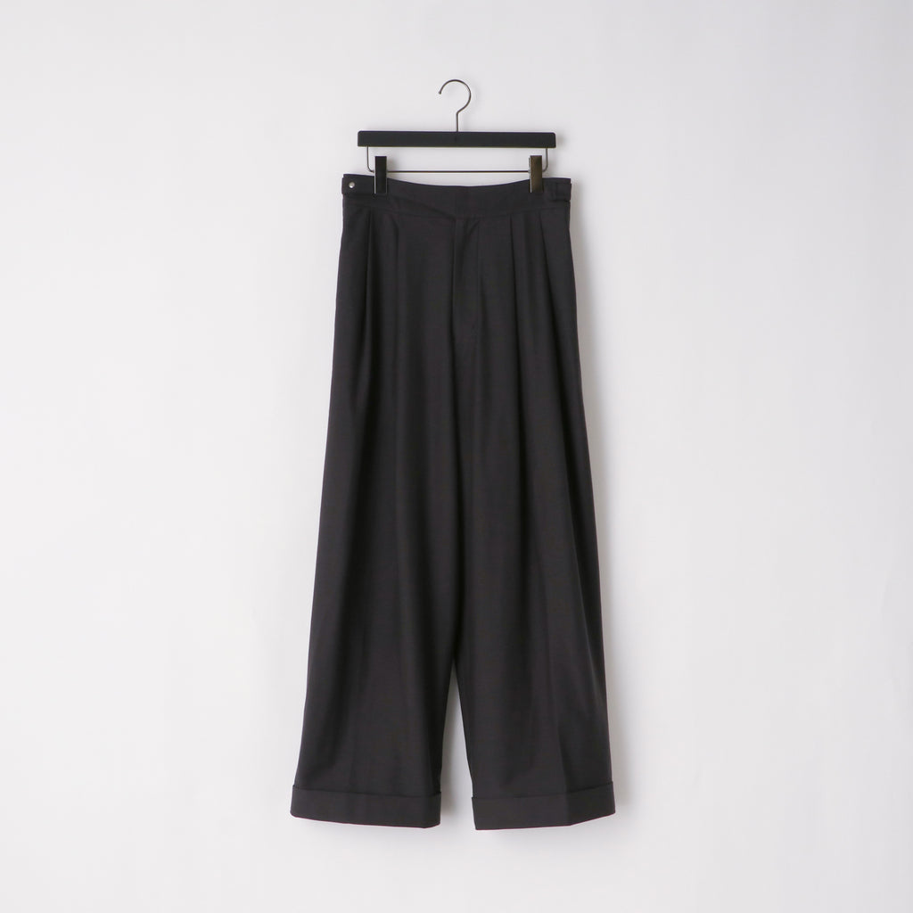 KANEMASA PHIL. "46G SOLARO GURKHA PANTS" [CHARCOAL BLACK]